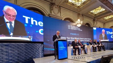 Заплахата за всички черноморски държави е Русия беше акцентът в