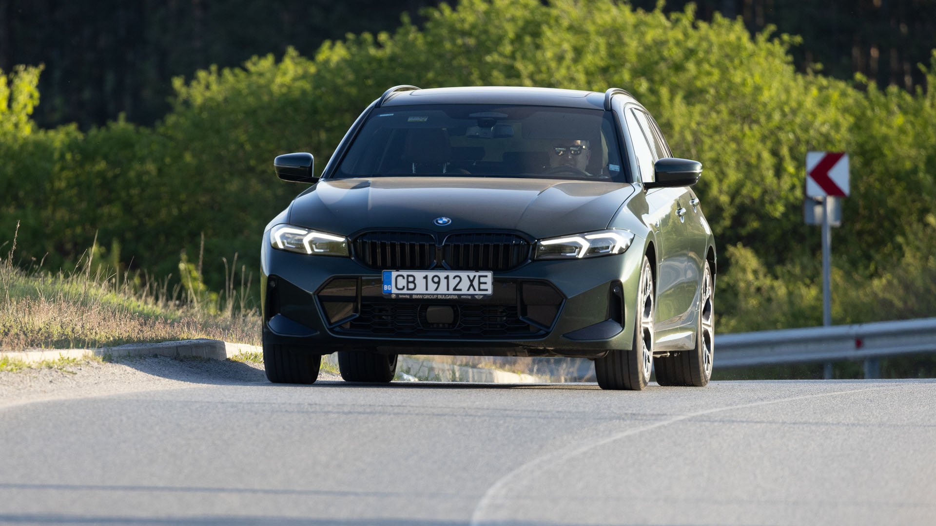 BMW 330e xDrive Touring 