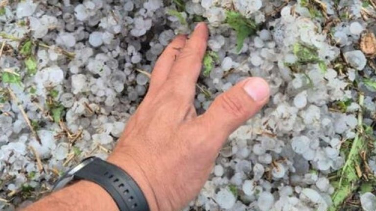 Бедствено положение в старозагорските села след градушката