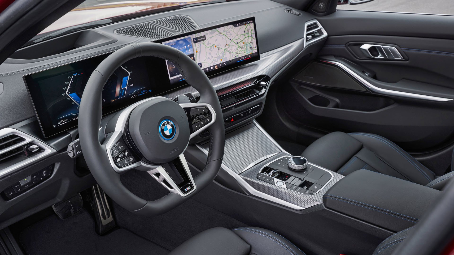 BMW 330e xDrive Touring 