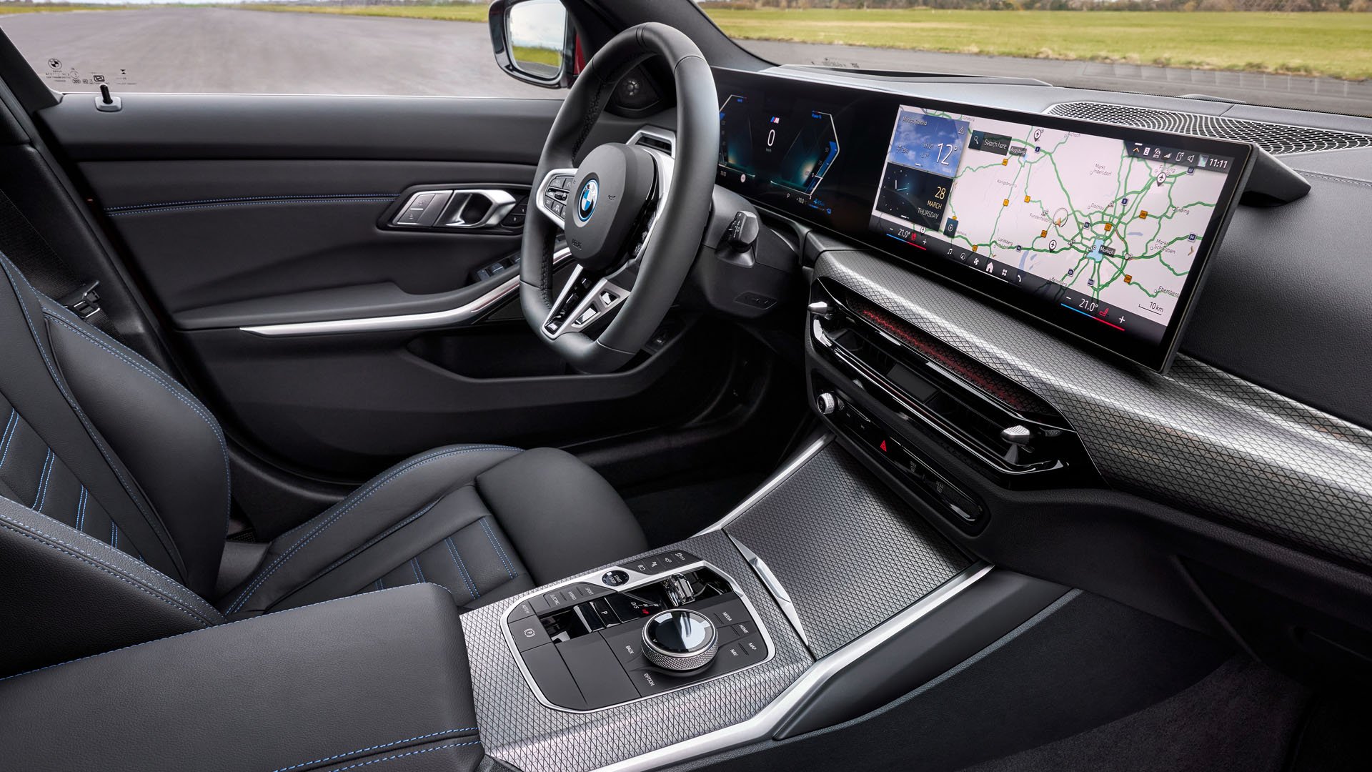 BMW 330e xDrive Touring 