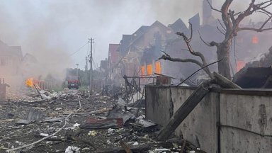 Завърши най-голямата размяна на военнопленници между Киев и Москва след смъртоносна руска атака (снимки)