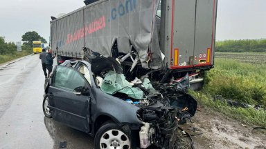 Караджов изпрати спешно още екипи на ДАИ по пътищата да проверяват камионите