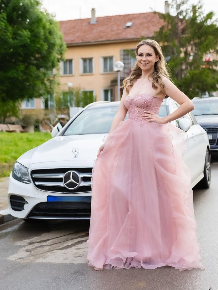 Мелиса Мехмедова, Професионална гимназия по лека промишленост и туризъм, Казанлък
