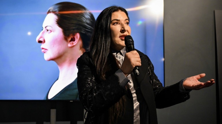 Балканска кръв, еротичен порив: Марина Абрамович възражда забравени ритуали с нов спектакъл