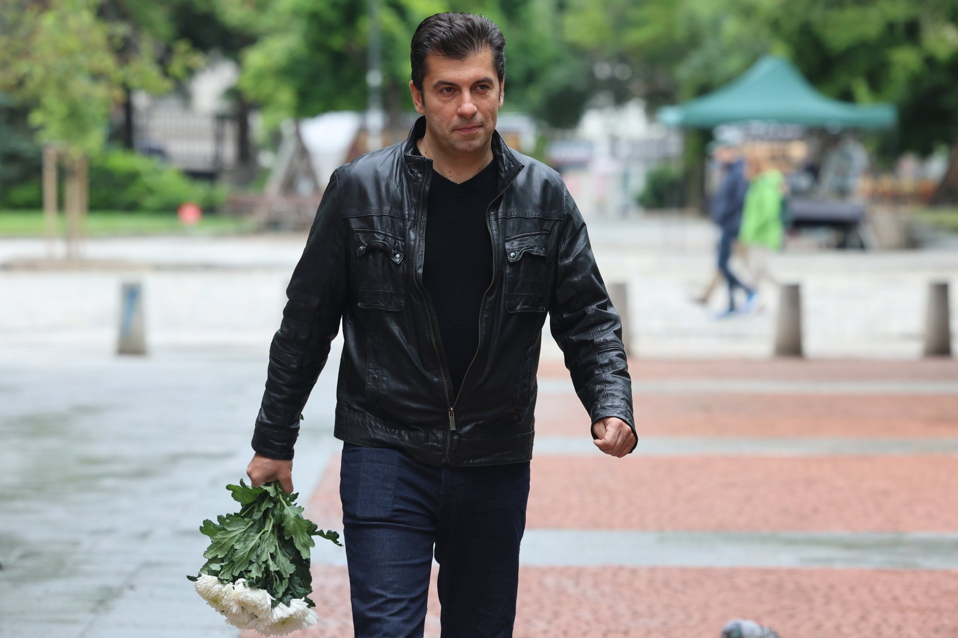 Кирил Петков