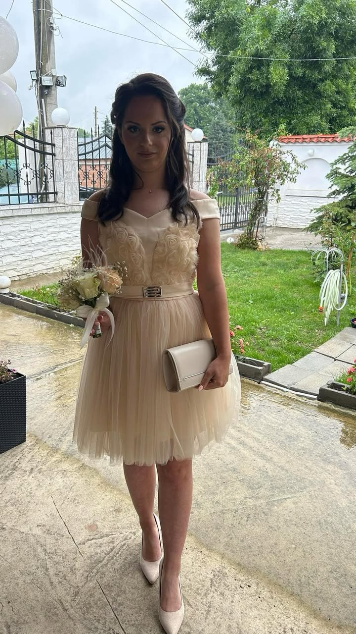 Станимира Нинова Съйкова 18 години СУ “Алеко Константинов” гр.Луковит
