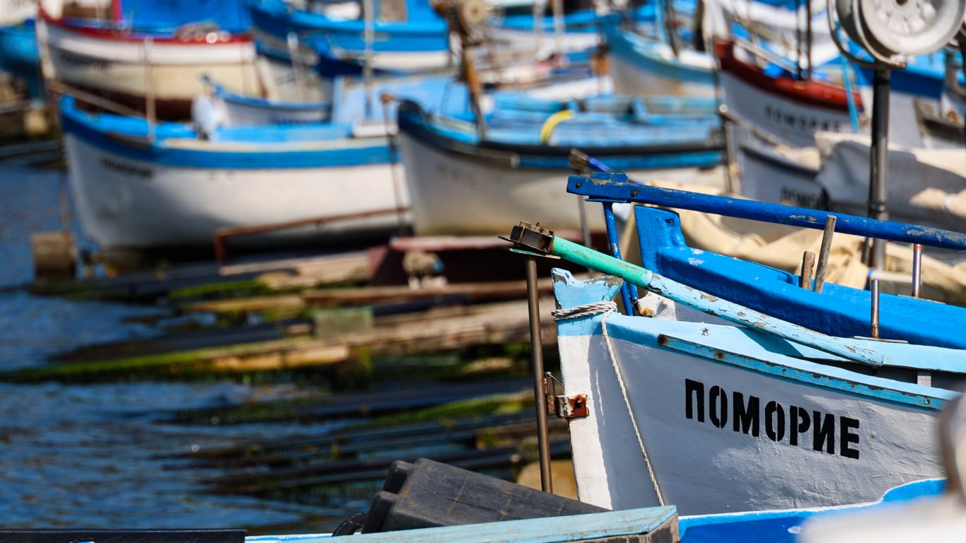 Българските плажове и пристанища със "Син флаг" за Лято 2025: Рибарското пристанище в Поморие