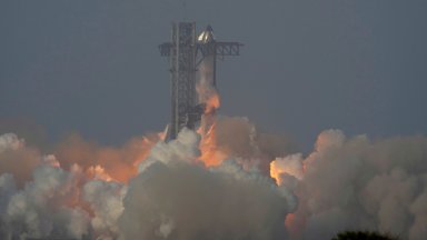Двоен провал за марсианската мегаракета на SpaceX