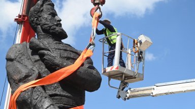 Започна на Христо Ботев във Враца показват кадри на Булфото