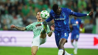 Вторият финал в Европа: Бетис - Челси 1:0 (на живо), "сините" чакат първия си точен удар