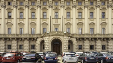 Чехия извика китайския посланик след хакерска атака срещу правителствени сайтове