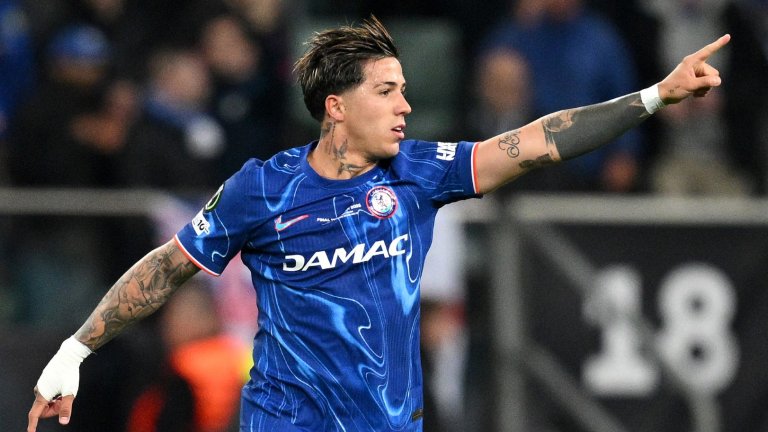 Нови трусове в Челси - треньорът извади от състава звездата заради "преминати граници"