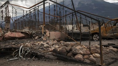 Повече от 17 000 души бяха евакуирани днес в провинция