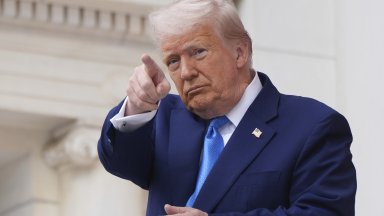 Президентът Доналд Тръмп заяви че е спрял войната между Индия