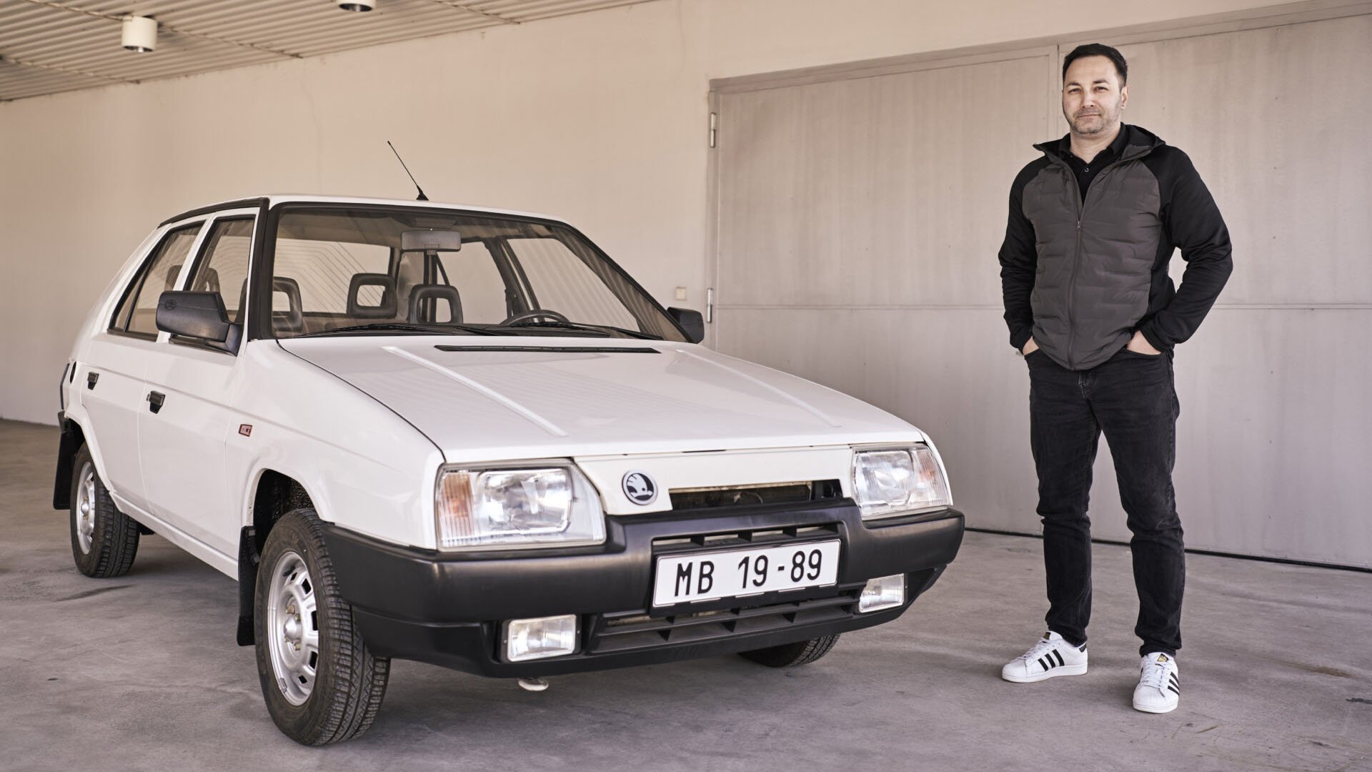 Людмил Славов и оригиналната Skoda Favorit 