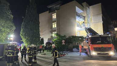 Загинали и десетки ранени при пожар в болница в Хамбург
