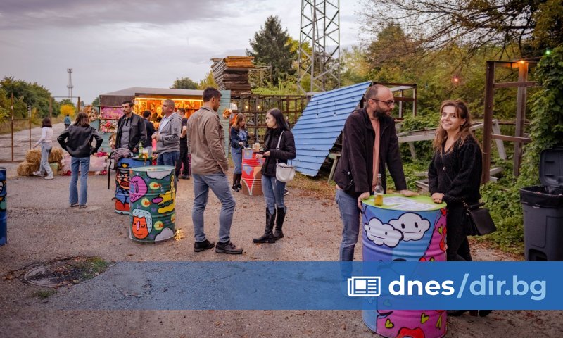 Сградата на Сточна гара става временен културен център. От 6