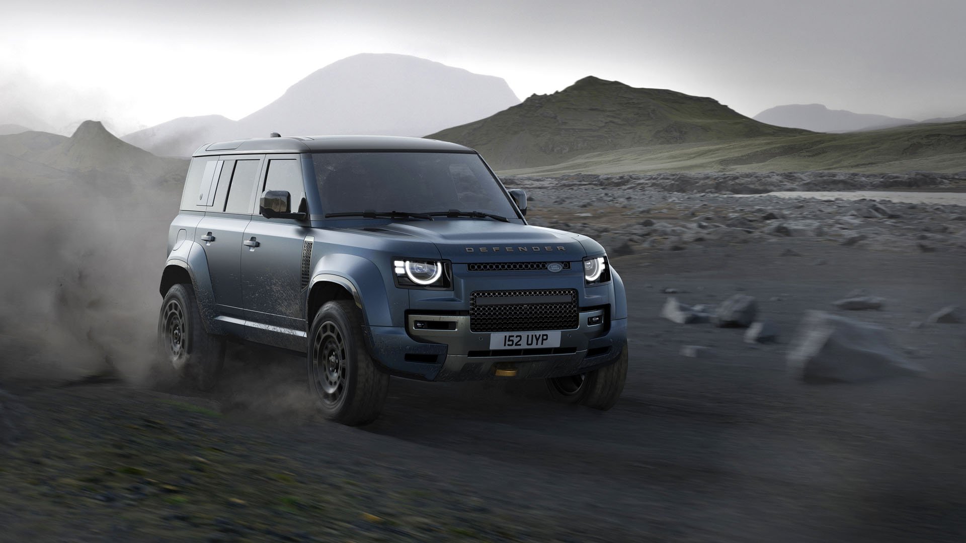 Land Rover Defender 
