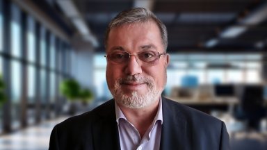 MB-mobile: Банката, която винаги е с теб