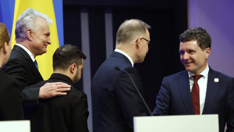 Румънският президент: Справедлив мир е възможен само чрез демонстрация на сила