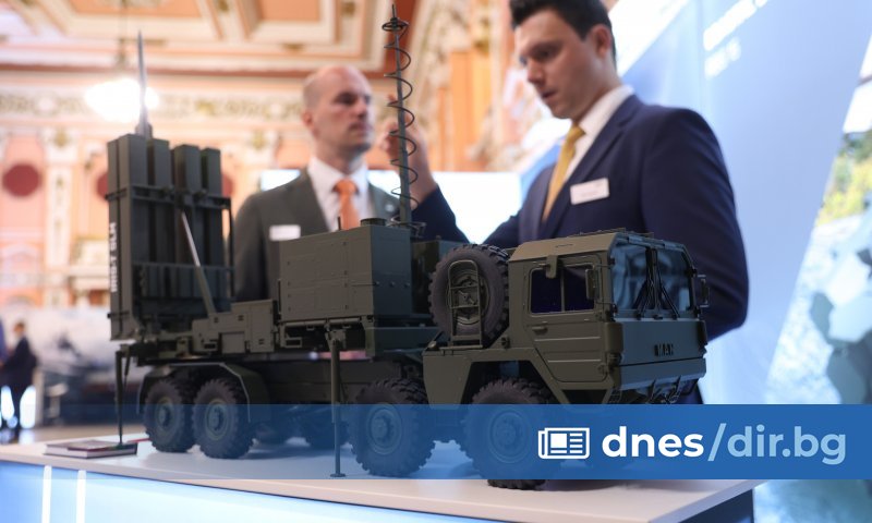 Виж още Германия: От държава на автомобилите към страна на