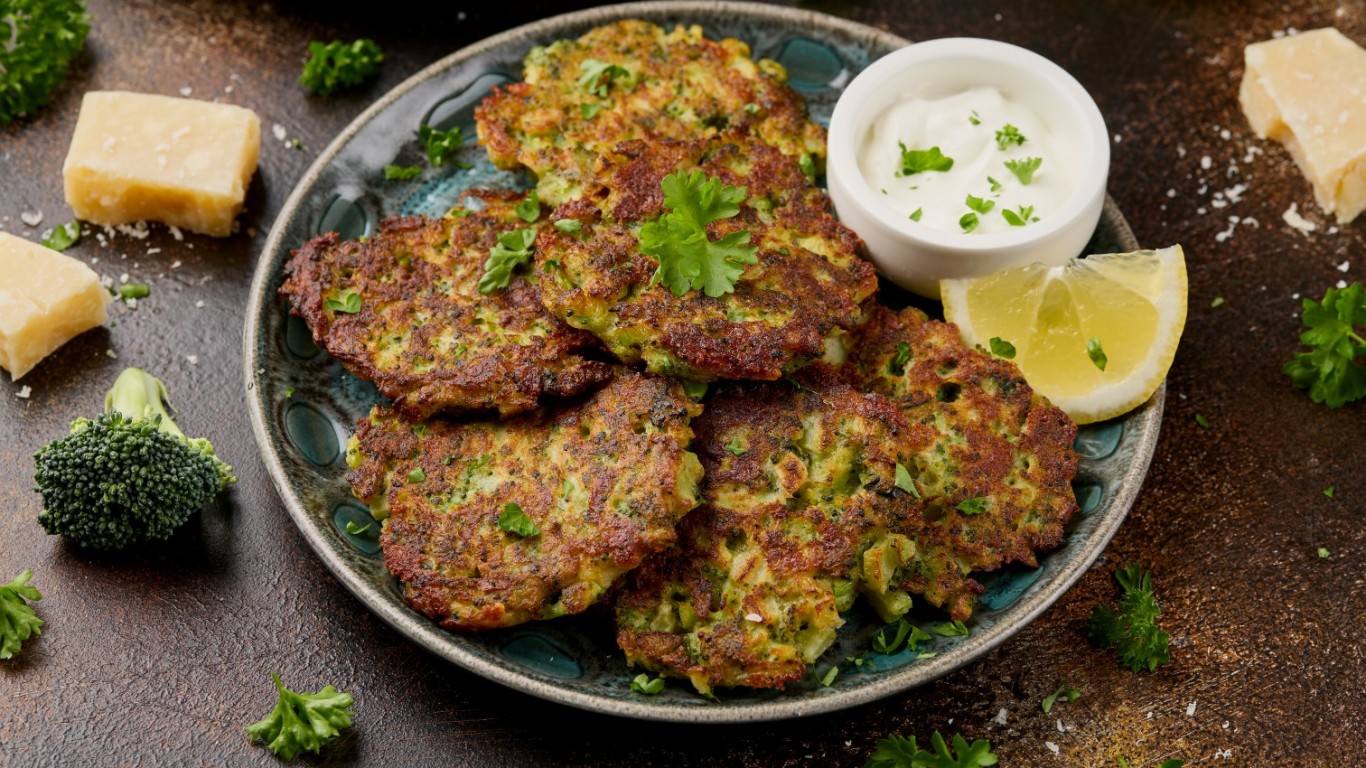 Разнообразно: 5 страхотни начина за едни по-различни кюфтетата от тиквички