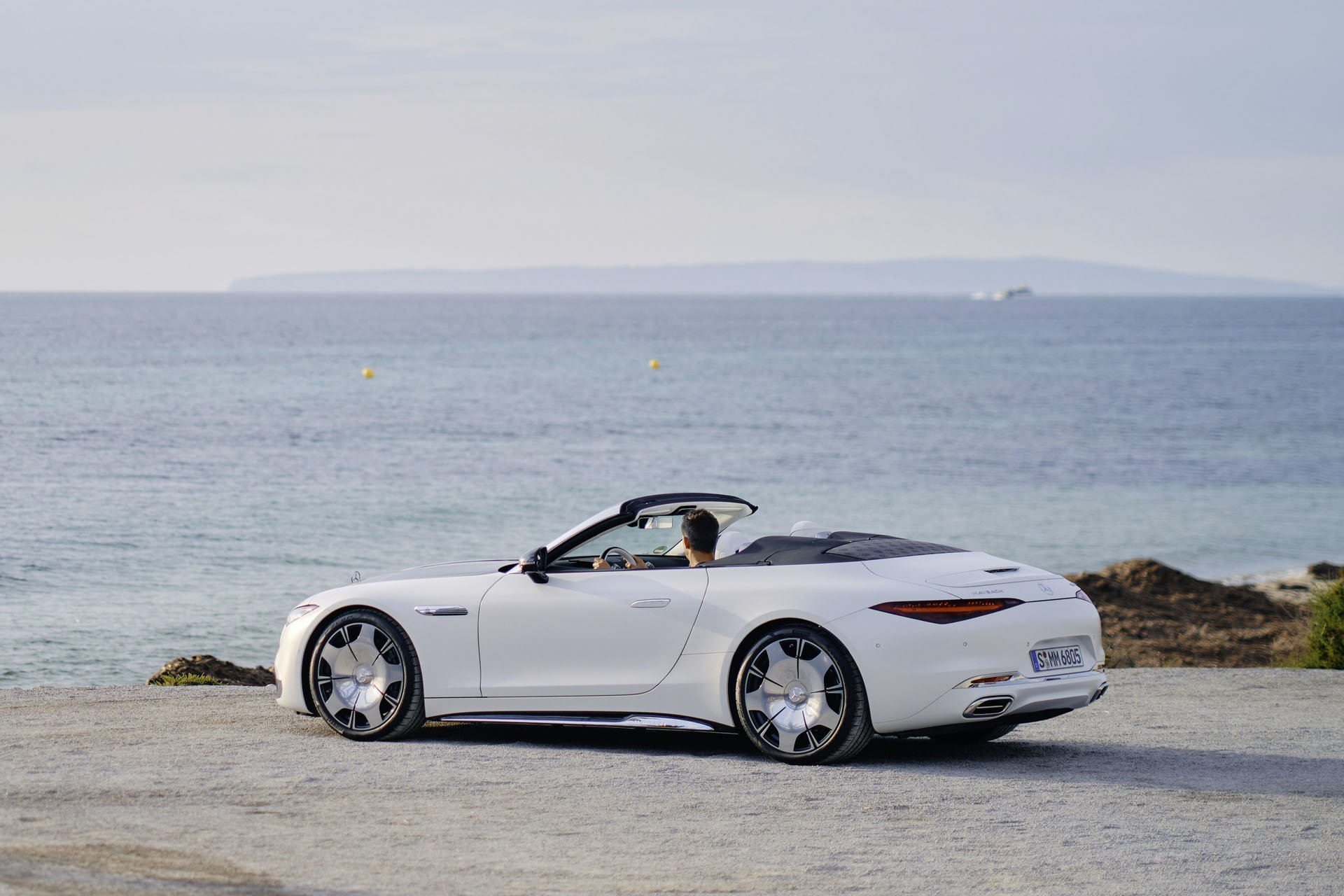 Mercedes-Maybach SL 680 Monogram Series 