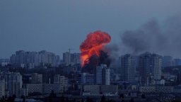"Метро": Британските майки "трябва да приемат, че синовете им ще трябва да умрат за НАТО"
