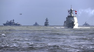 Тайван обвини Китай във военна провокация заради изпратени десетки самолети и кораби