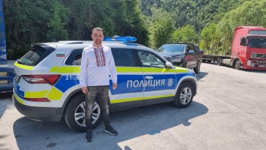 Тодор Батков-син премахна загражденията на ГКПП "Рудозем-Ксанти", връчиха му призовка