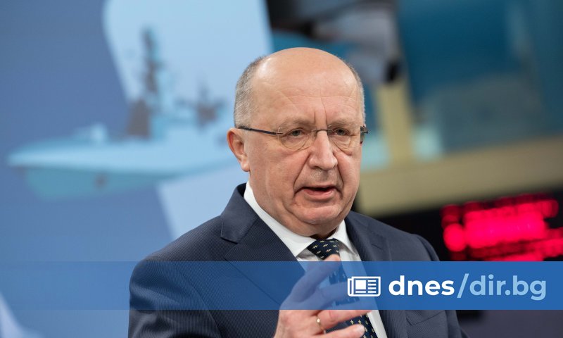 Войната вече не е немислима. Засега имаме само половината от