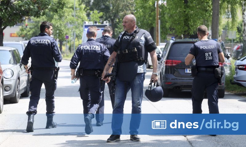 Най-малко 10 души са загинали при стрелба в гимназия в австрийския