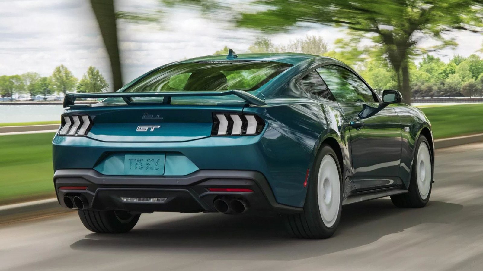 Новия Ford Mustang с пакет FX 