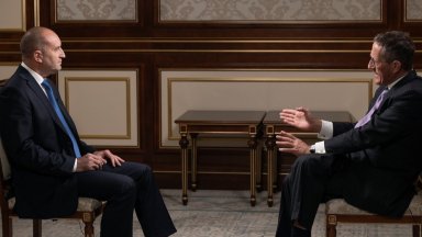 Радев пред CNN: Идва моментът, в който Украйна може да остане без хора, които да се бият за нея