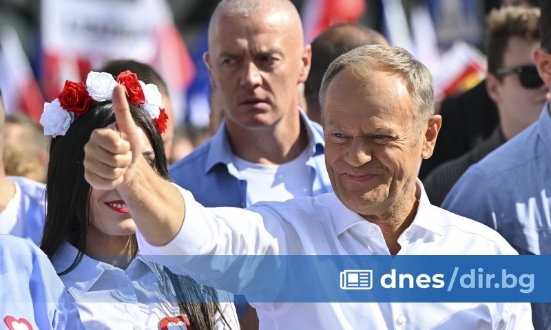 Полският премиер Доналд Туск иска днес вот на доверие в