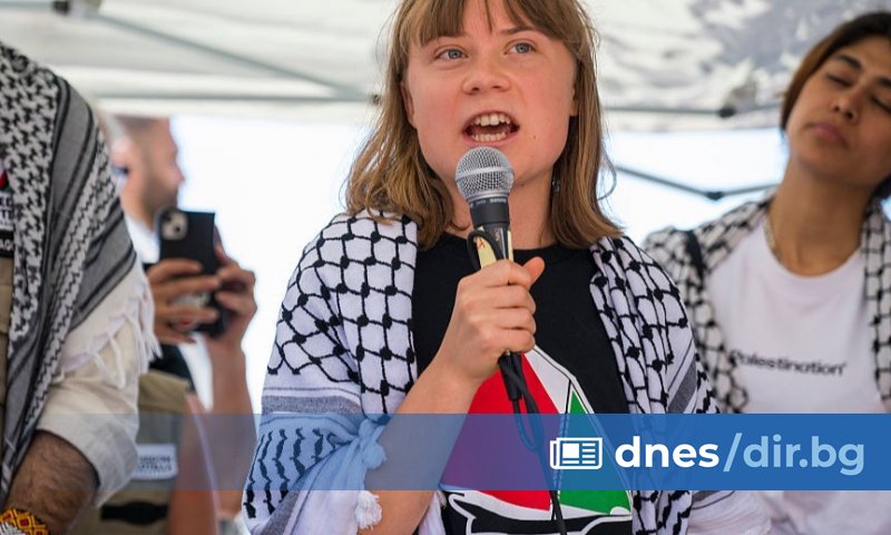 трябва да отплава в неделя от Барселона за ивицата Газа. Тя