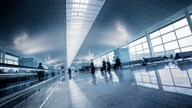 Нов сателитен терминал и по-дълга писта за излитане изграждат на летището в Барселона 