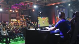 Време е за игра: eSports вече са в телефона