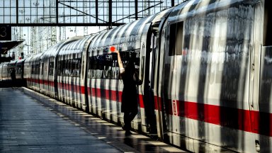 Спряха германски влак, защото е твърде мръсен 