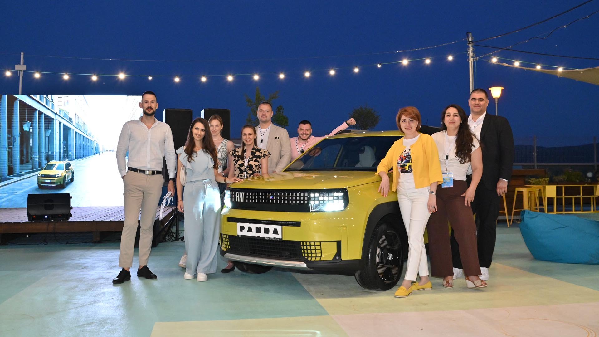 Екипът на FIAT в България с новата Grande Panda