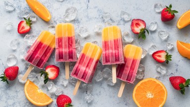 За разхлада: Пет вида домашни ледени близалки с невероятен вкус