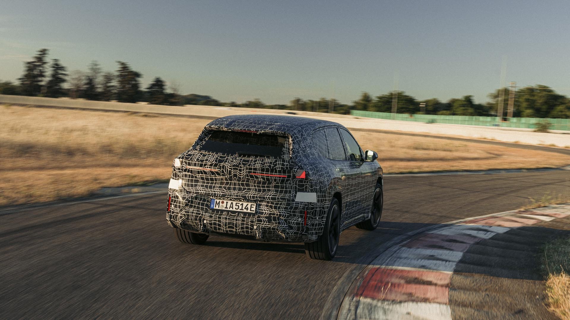 BMW iX3 