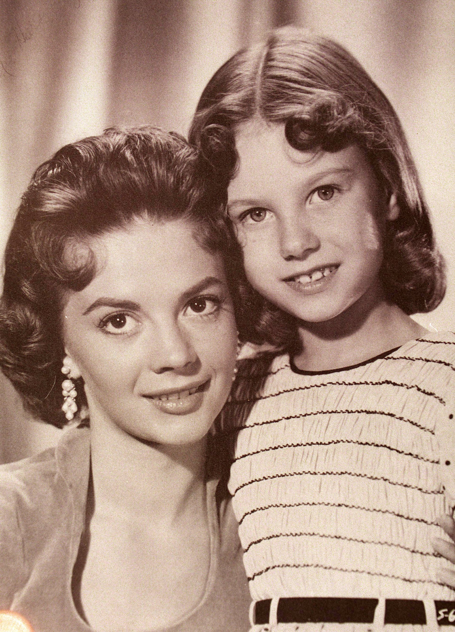 Натали и Лана, 1956 г.