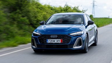 Новото Audi A5 наследява имиджа на бестселъра А4 и практичността на А5
