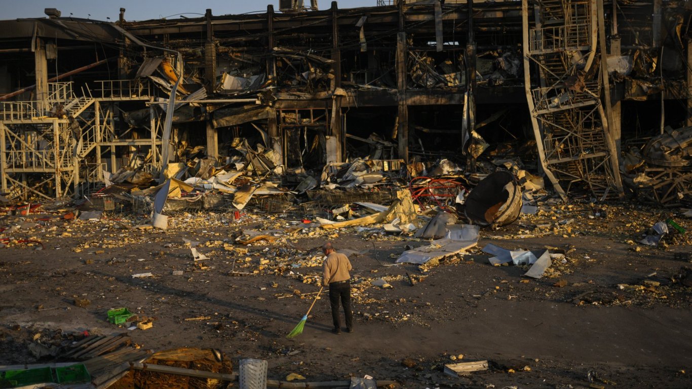 Одеса и Киев под руска дронова атака, американец е убит от шрапнел
