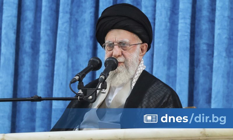 Битката започна. Това написа с в Екс иранският аятолах Али