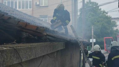 Двама души са пострадали при взрив на газова бутилка в с. Мусачево