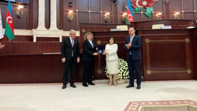 Президентът Румен Радев и неговата международна програма не носят пряката