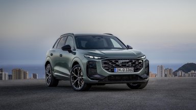 Новото Audi Q3 дебютира с ефективни бензинови и дизелови турбодвигатели